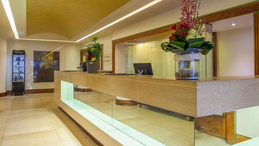 Prince Of Wales Hotel Атлон Интерьер фото
